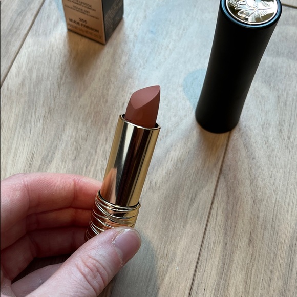NWT Lancôme L'Absolu Rouge Drama Matte Lipstick 205 Nude Frisson - Picture 3 of 4